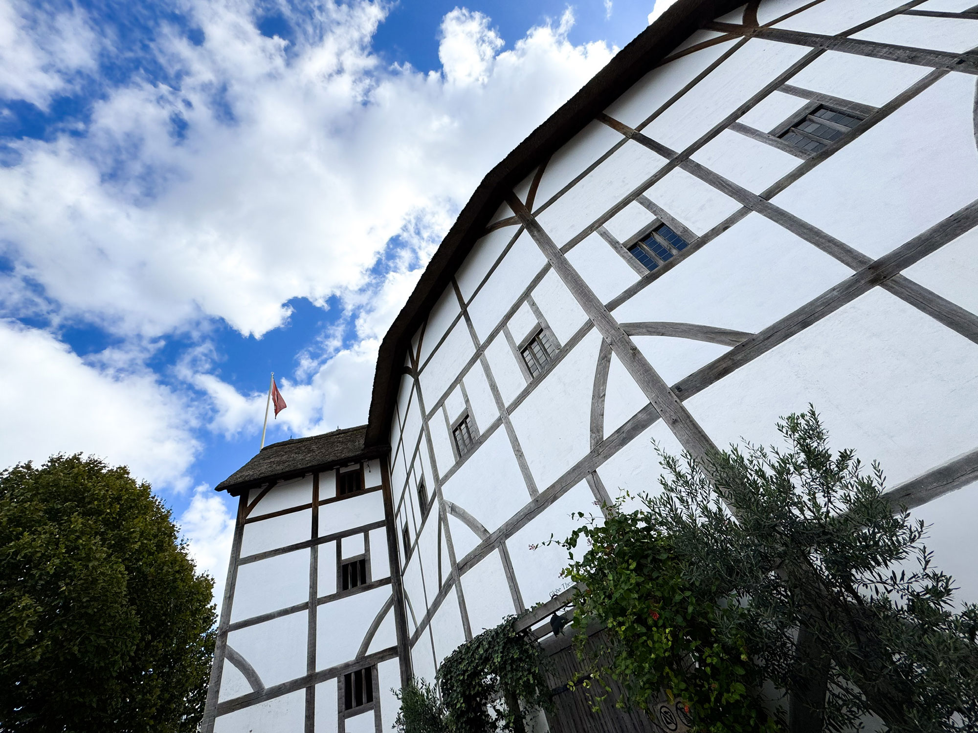 An image of Shakespeare's Globe Theatre