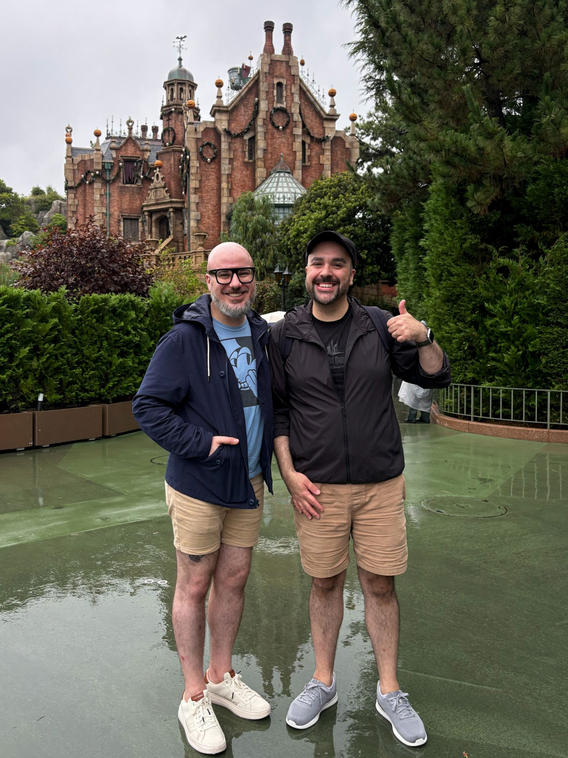 Kyle and Patrick outside Haunted Mansion