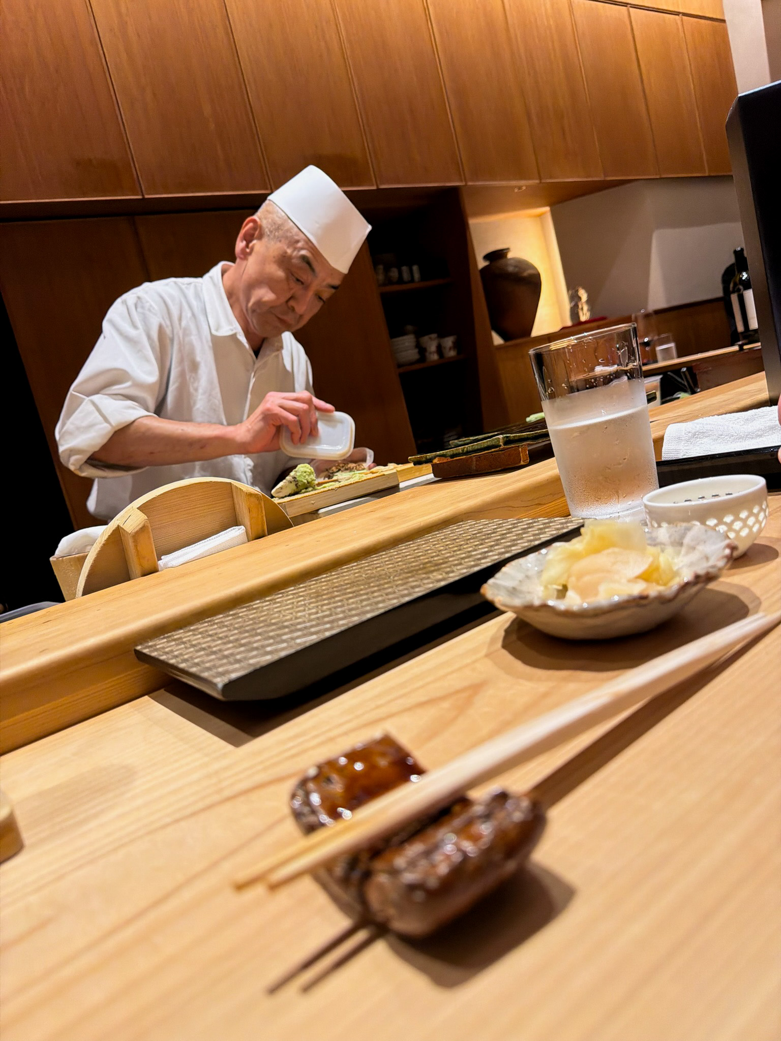 Master chef at Sushi Oshima